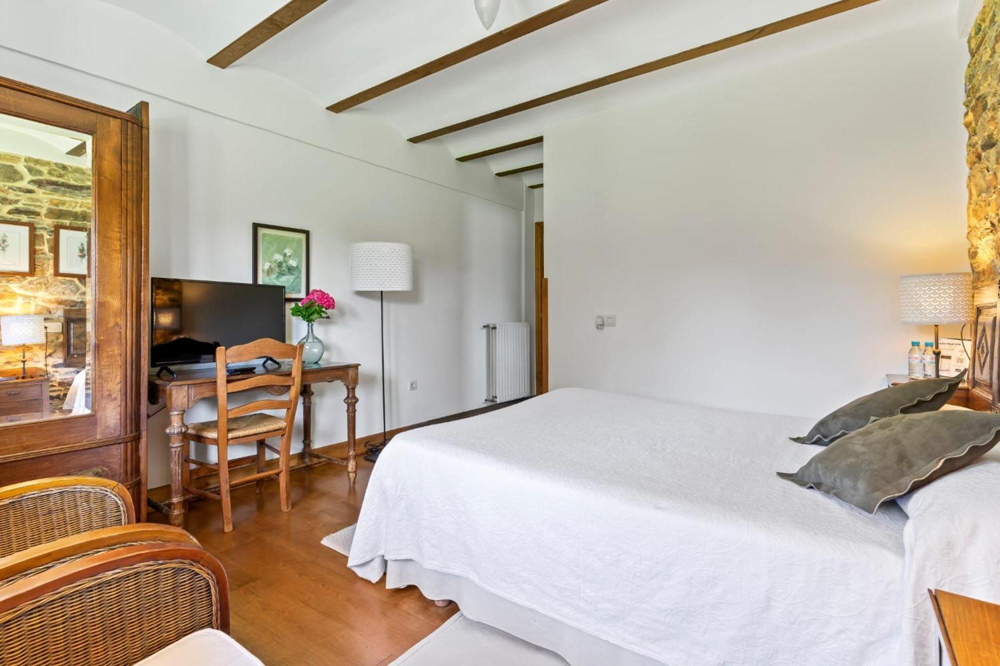 مبيت وإفطار كاستروبول Casa Peleyon المظهر الخارجي الصورة