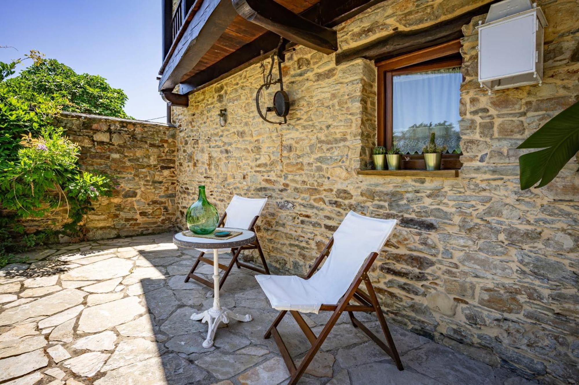 مبيت وإفطار كاستروبول Casa Peleyon المظهر الخارجي الصورة